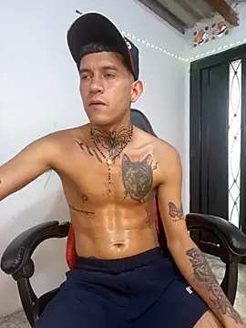 dilan_abraham12's cam snapshot