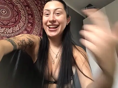 HotPolish's cam snapshot