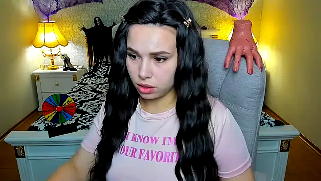 OmniaSher's cam snapshot