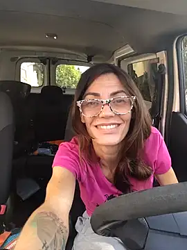 Eimikuro11's cam snapshot