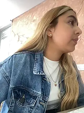 Miabonnett_ live sex cam