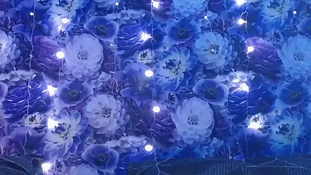 Jillian_Jane's cam snapshot