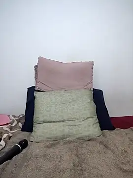 Curvy_sluty's cam snapshot