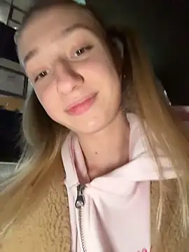 Lia__Love live sex cam