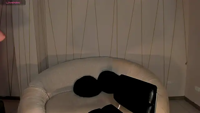 AnnieMonroe1's cam snapshot