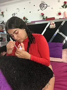 1lovelygirls's cam snapshot