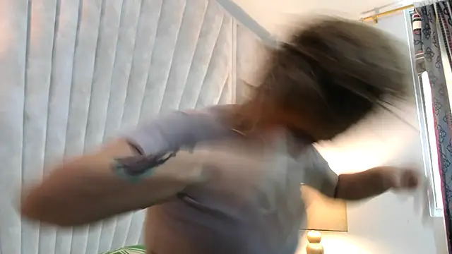 Jade_squirtt's cam snapshot