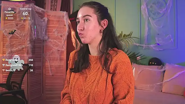 Belle_Via's cam snapshot