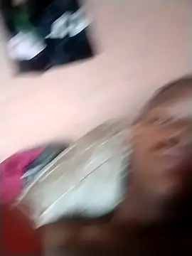 Blondecurv24's cam snapshot