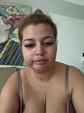 AllysonK's cam snapshot