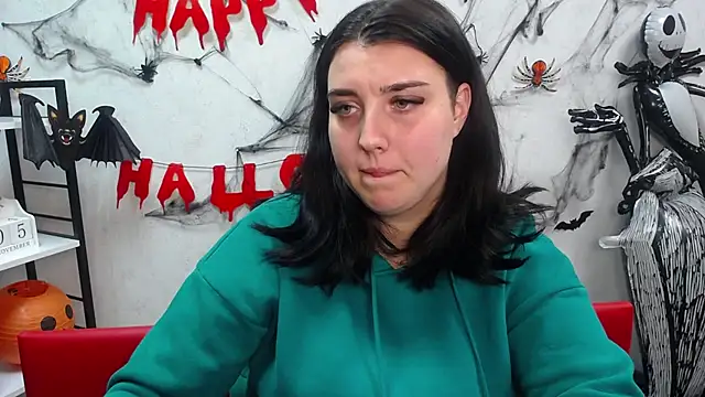 ScarletCargo's cam snapshot