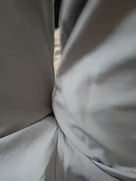 HotCouple20's cam snapshot