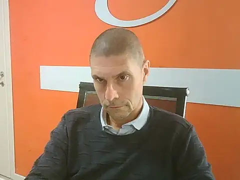 max79ve31 live sex cam