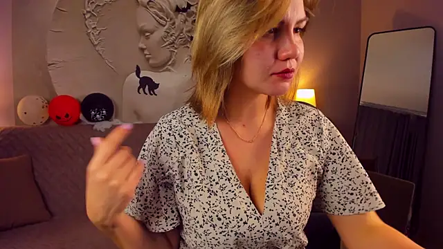 AriaEven's cam snapshot