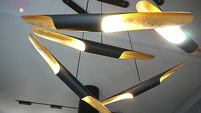 hecola's cam snapshot