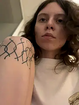 RinaMood's cam snapshot