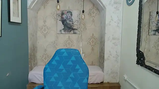 Derek_Storm_'s cam snapshot