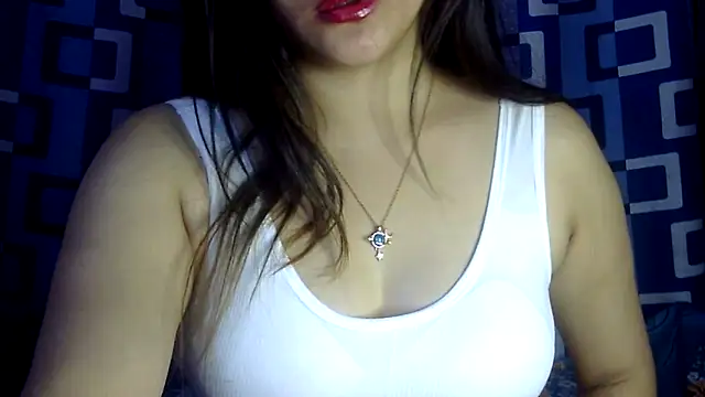 strip_nishu's cam snapshot