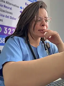 NATHALIA-28_ live sex cam