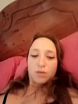 HotMommaCR's cam snapshot