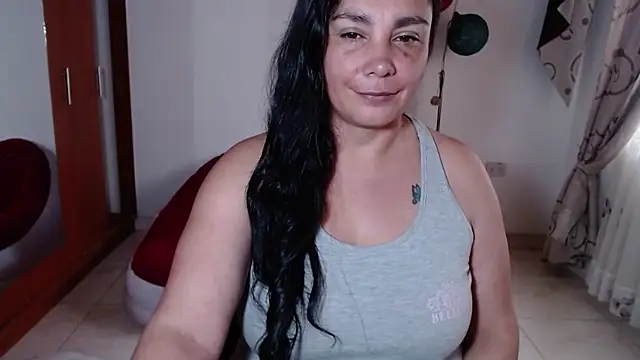 Vivian_milf_paint's web cam