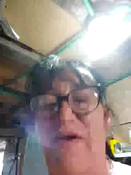 clarita_01's cam snapshot