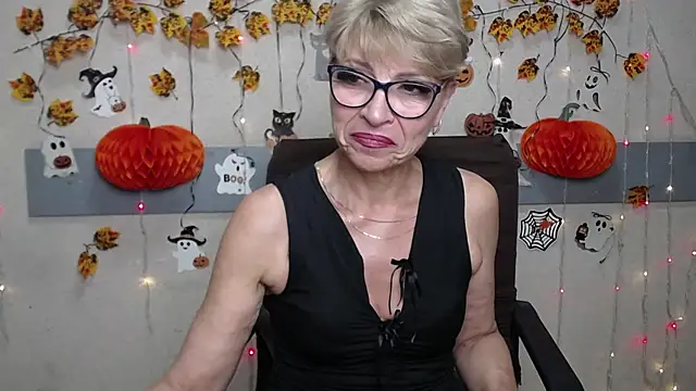 EllaBonito's cam snapshot