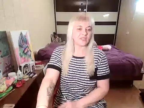 Lia_Laguna77's cam snapshot