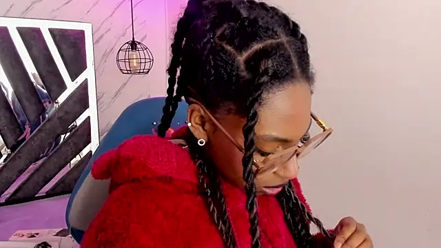 Queen_perla_'s cam snapshot