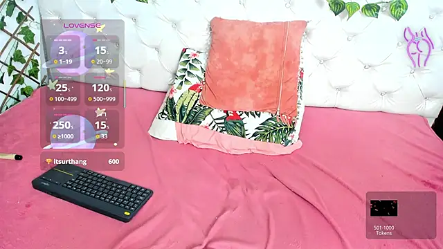 Andrea_Williams24's cam snapshot