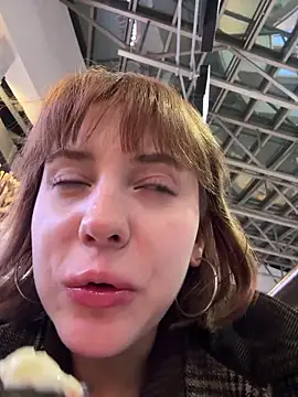 Only_April's cam snapshot