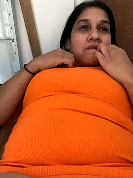 siri_duque's cam snapshot