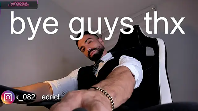 edrick_walton1's cam snapshot