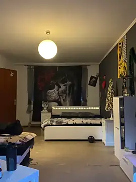 1Richrichard1's cam snapshot