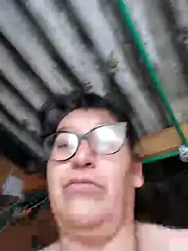 clarita_01's cam snapshot