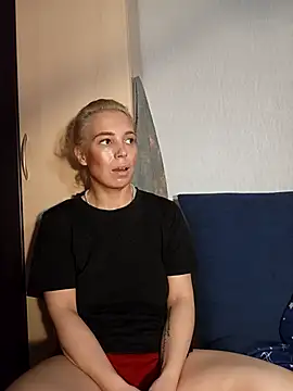 Conny_Shellie's cam snapshot