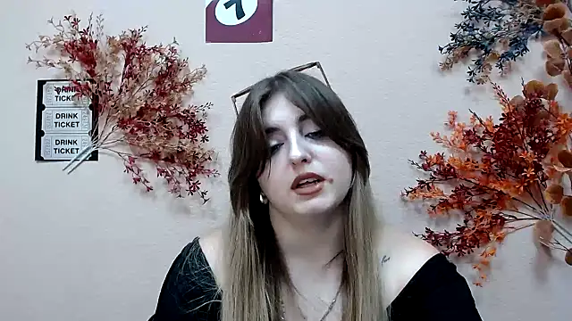 Dance__Queen's cam snapshot