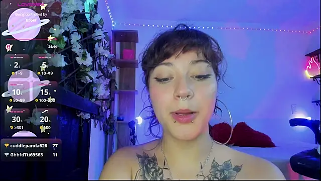 Kora_Red69's cam snapshot