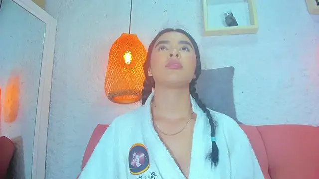 emiily_s's cam snapshot