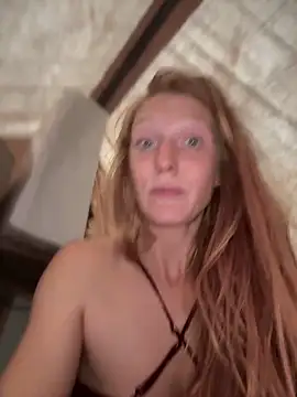 GoldenFlameGoddess's cam snapshot