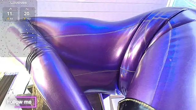 LatexDevil_Blondie's cam snapshot