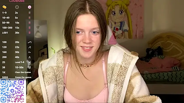 VibeQueenLucy's cam snapshot