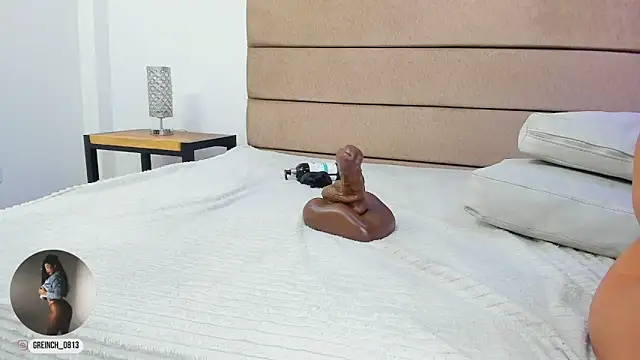 sally_rosses's cam snapshot