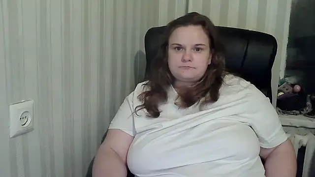 HarmonyKarera's cam snapshot