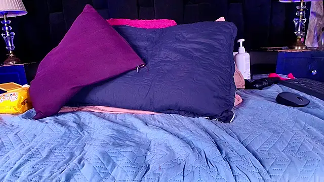 shelsyloreds's cam snapshot