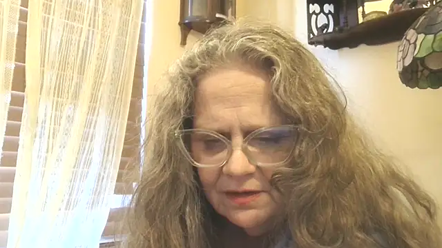 DestineeLoverGirl's cam snapshot