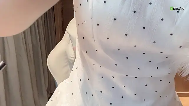 Makinghappymyself_ live sex cam