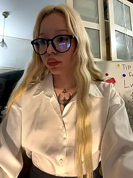 babydolll's cam snapshot