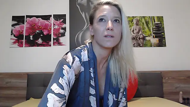 Naschkatze01's cam snapshot