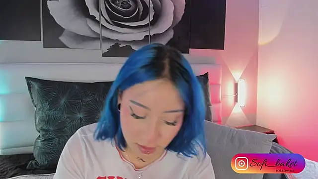 sofi_bakerr's cam snapshot